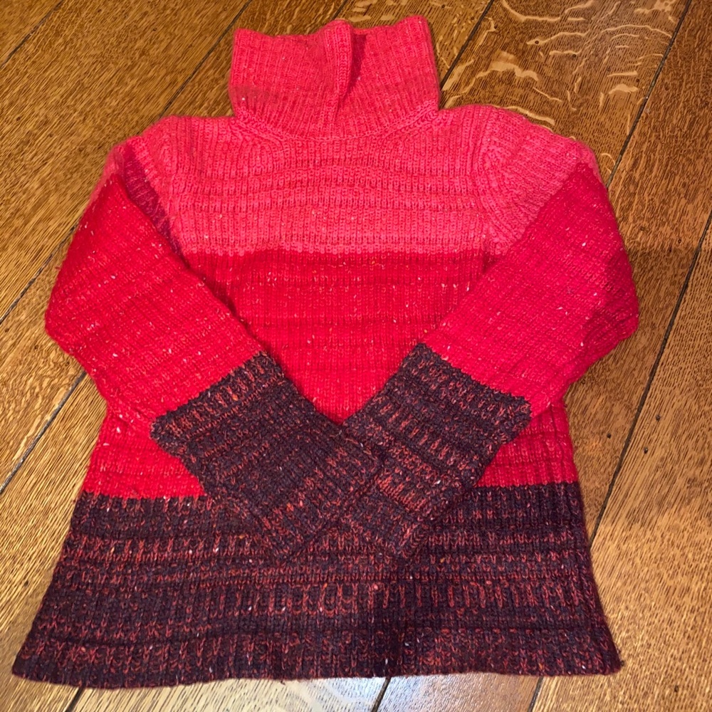 100% cashmere turtleneck
